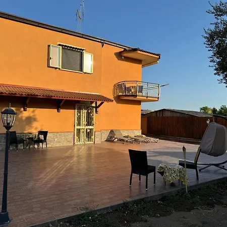 ベッド・アンド・ブレックファスト B&B Villa Romano 3*