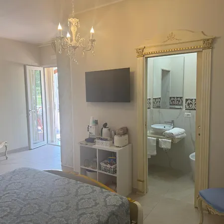 B&B Villa Romano ベッド・アンド・ブレックファスト 3*